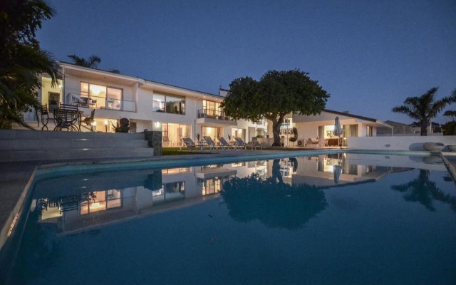 Capo Cabana Guesthouse