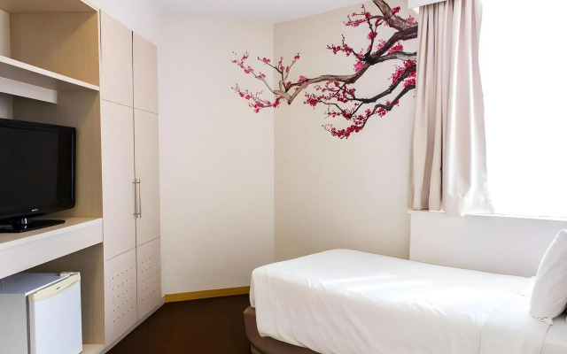 The 5 Elements Hotel