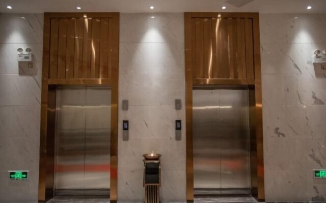 Danjiangkou Guanlan International Hotel（Hanjiang Avenue storefront）