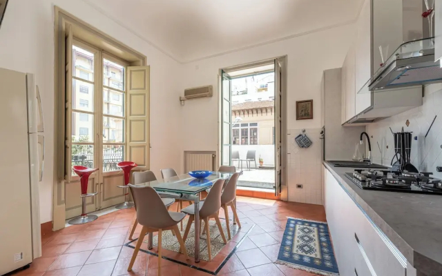 Amari Elegant Apartment