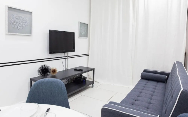 United Nations Suites