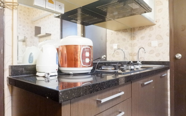 Minimalist 2BR Apartment at Tamansari Papilio