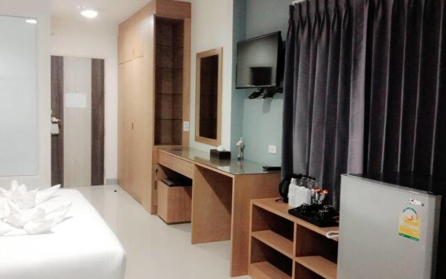 The Greenery Central Suites