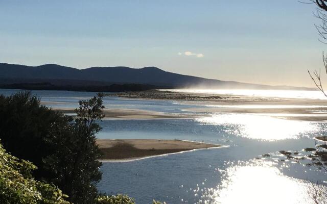 Lakeside At mallacoota
