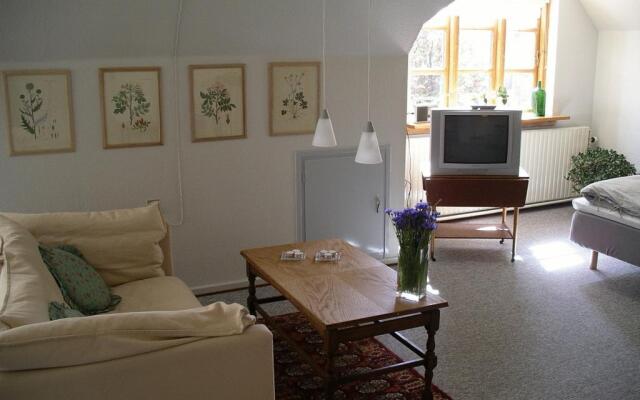 Lindebo Bed and Breakfast