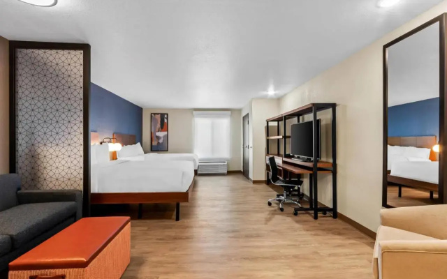 Everhome Suites Yuma East I-8 by Choice Hotels