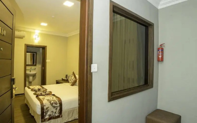 Cloud 10 Boutique Hotel