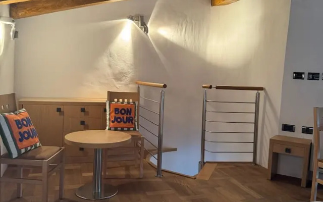 SMARTnoOK Rooms & Apartment