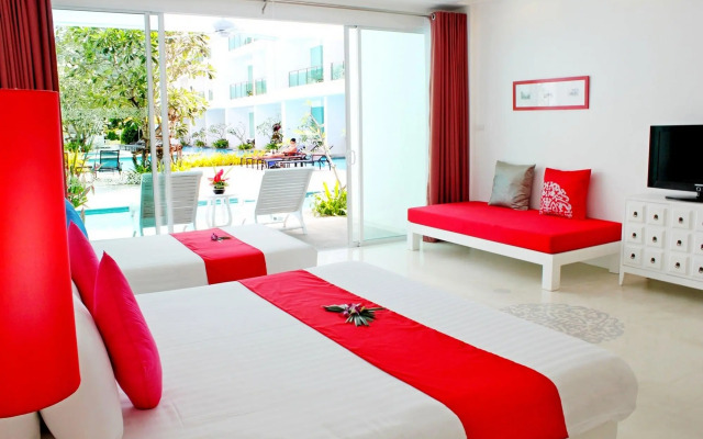 The Old Phuket - Karon Beach Resort