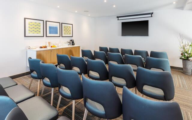 Holiday Inn Express Quebec City - Sainte Foy by IHG