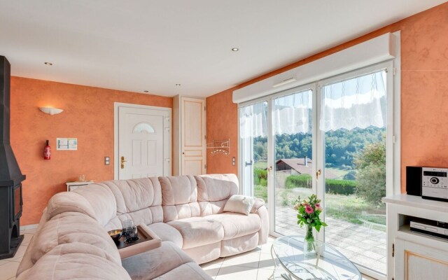 Beautiful, Modern Chalet Near to La Bresse