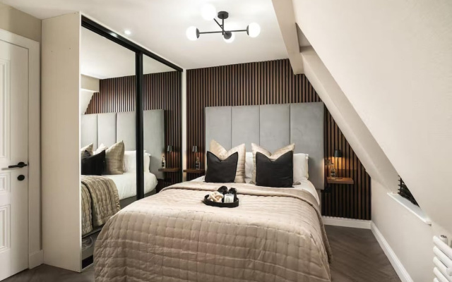 Edinburgh Apartment - Sleeps 2 - Royal Mile Close