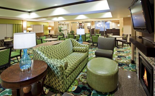 Holiday Inn Express Columbus-Dublin, an IHG Hotel