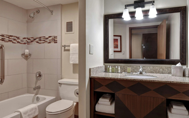 DoubleTree by Hilton Phoenix Tempe