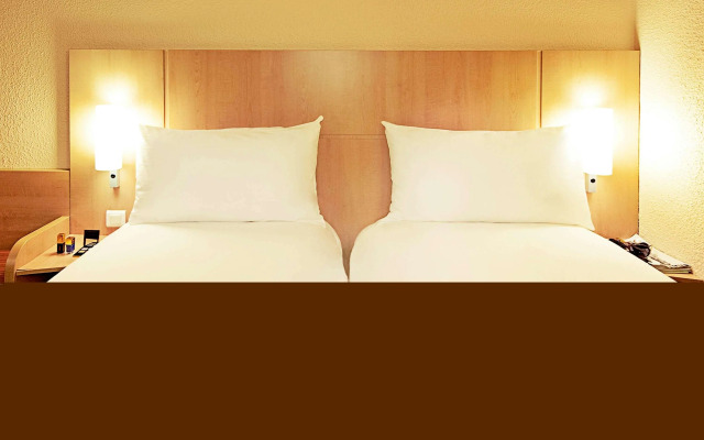 Hôtel ibis Annecy Centre Vieille Ville