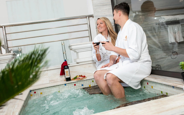 Hanoi Dalvostro Valentino Hotel & Spa