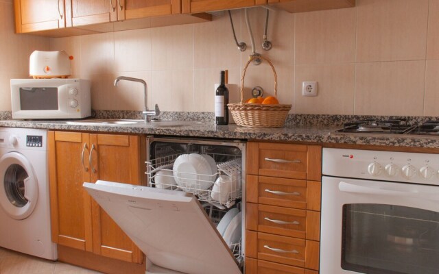 Filipas Apartment by Algarkasa