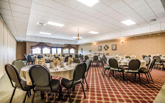 Comfort Suites at Par 4 Resort