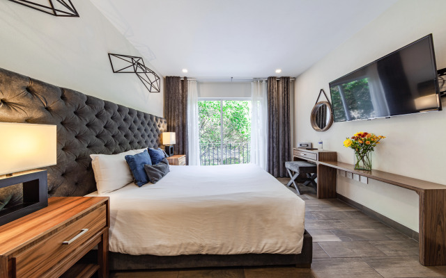 Suites Rio Elba