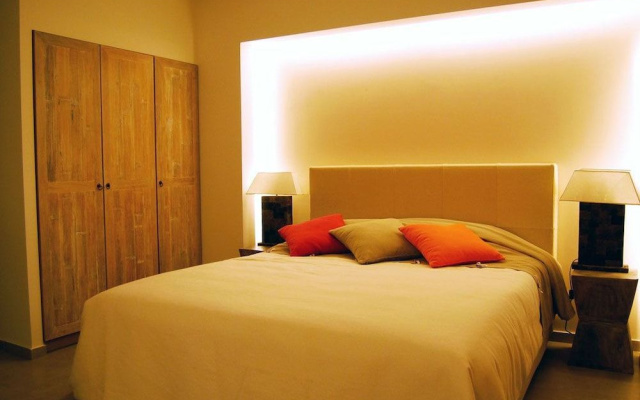 Astrolabe Hotel