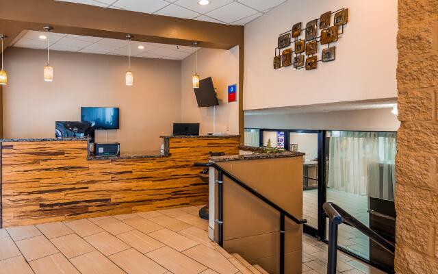 SureStay Plus Hotel by Best Western Gatlinburg