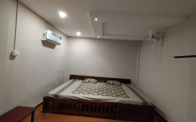 Azhar lodge koyilandy