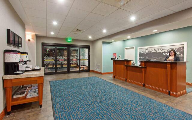 Hampton Inn & Suites Clovis-Airport North