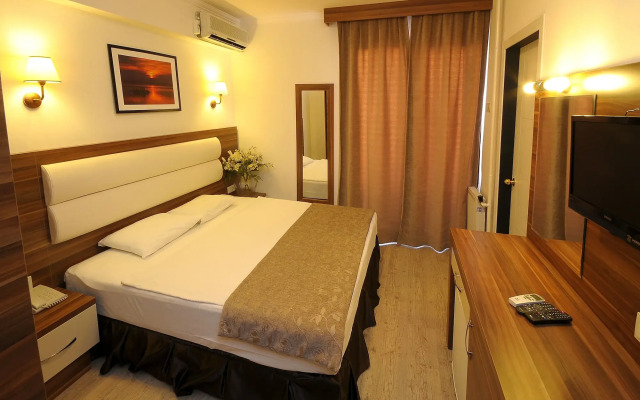 Albano Hotel