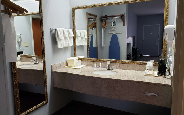 SureStay Plus Hotel by Best Western Warner Robins AFB