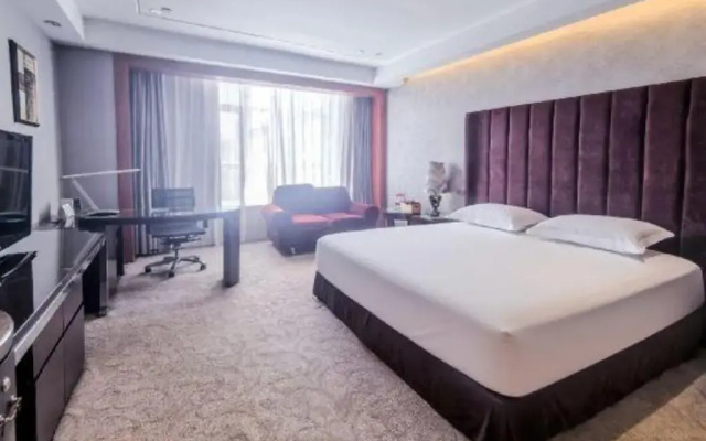 Kinglead Hotel