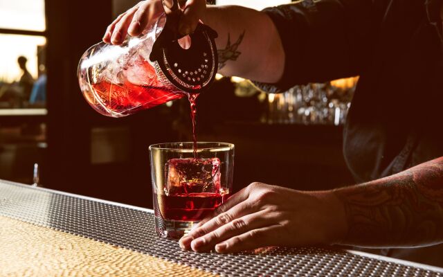 Kimpton Everly Hotel Hollywood by IHG