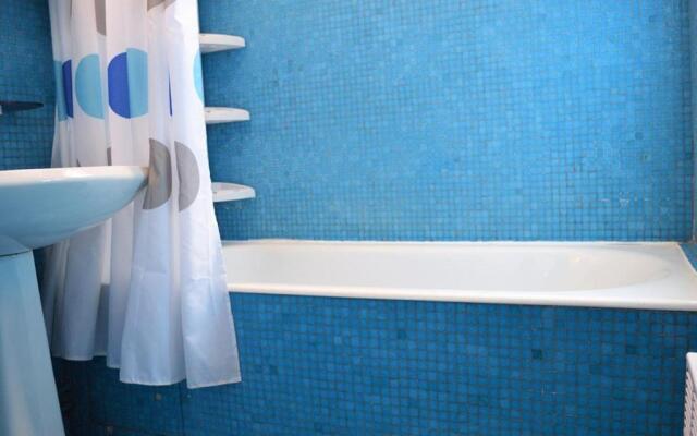 Appartement Le Lavandou, 2 pièces, 4 personnes - FR-1-251-205