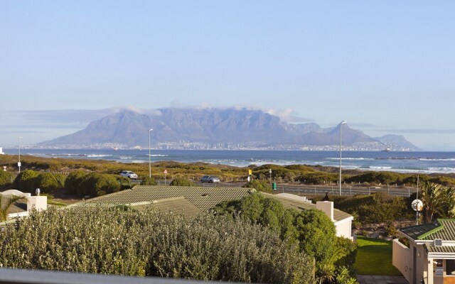 Big Bay Beach Club 21