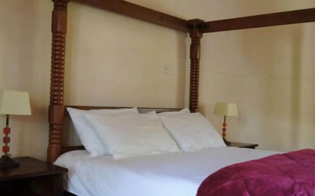 Rhodes Nyanga Hotel