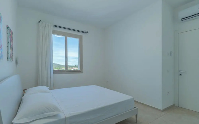 Villa Infinity with pool