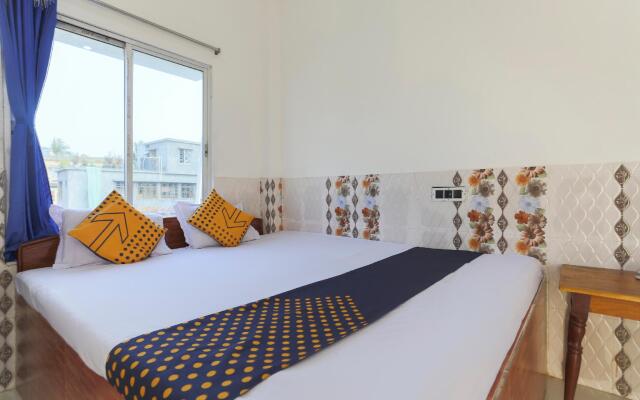 SPOT ON 70512 Hotel Tarutat