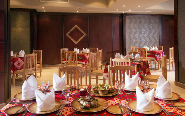 Mirage Aqua Park Resort