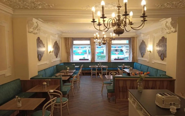 Hotel - Pension Adlerhof