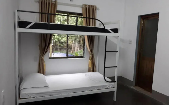 Tropical Valley Homestay