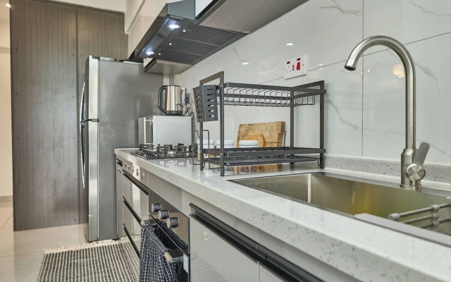 Nari By Edmor Suites