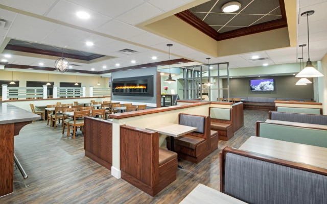 Travelodge by Wyndham Sudbury