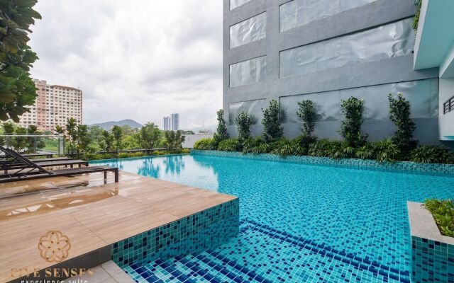 Neu Suites Residence Kuala Lumpur, Roam