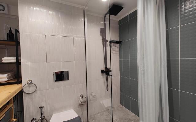 ZenApart on 5 Hotel Street