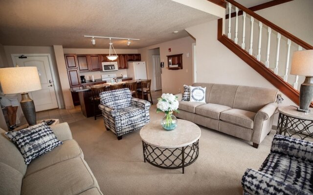 Unit 301 3 BD/ 3 BA Condo 3 Bedrooms 3 Bathrooms Condo