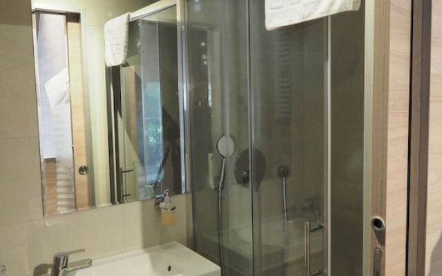 Tree House Close to the National Park Plitvice Lakes