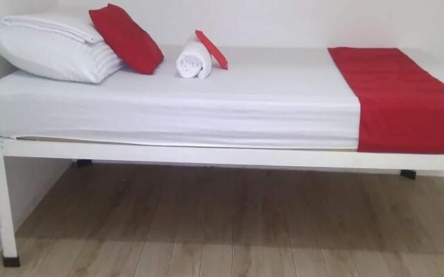 OYO 665 Pasay Centrale Hotel