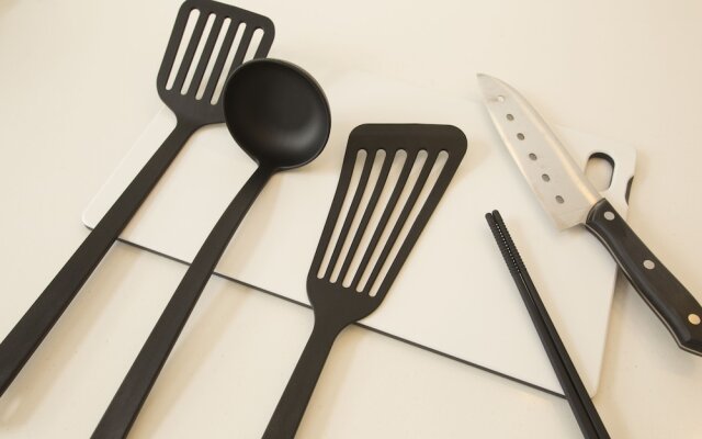 Resort House Plus One