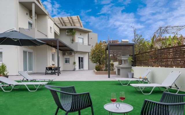 E & G Relax Homes