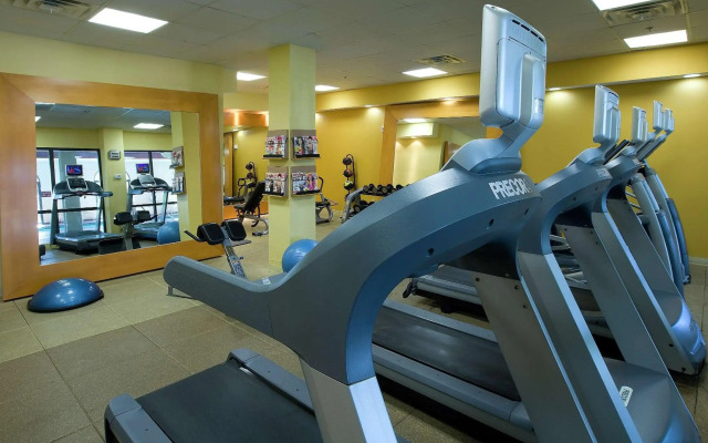 Embassy Suites by Hilton Kansas City International Airport