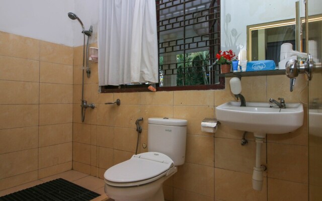 Airy Lansot Sarongsong Lingkungan Satu Tomohon